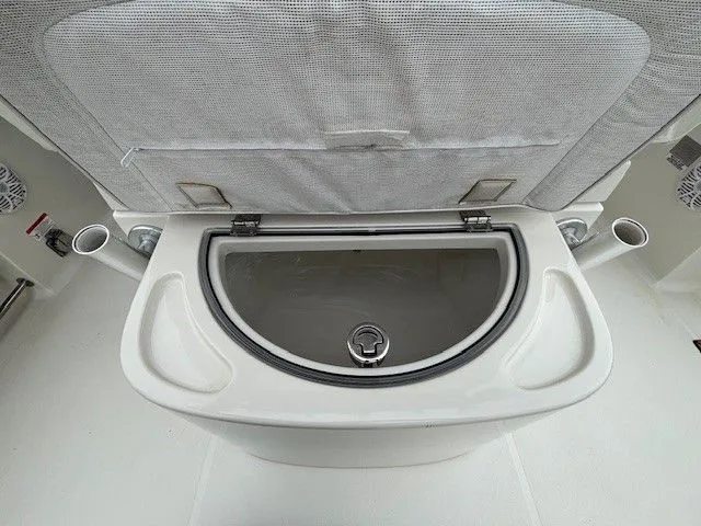 Slide: The Image of Hydra-Sports 3400 CC 2015 - 15