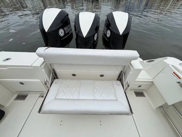 Slide: The Image of Hydra-Sports 3400 CC 2015 - 25