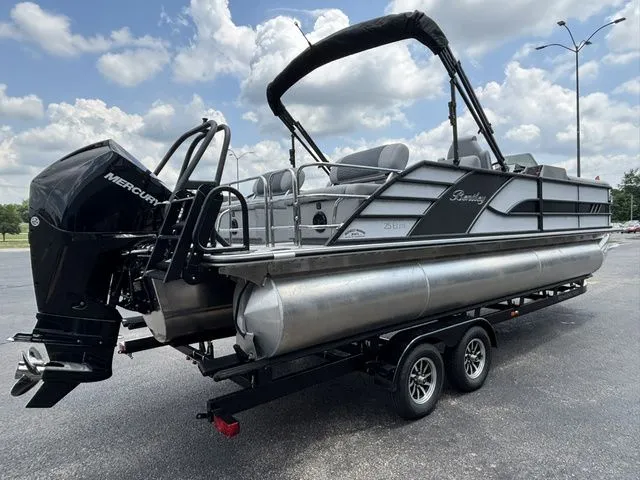 Slide: The Image of Bentley Pontoons 25 Elite QSB / MERCURY 250 XL 2026 - 5