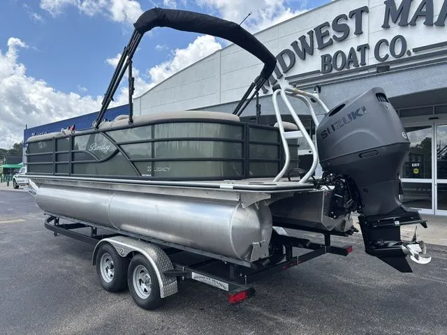 Slide: The Image of Bentley Pontoons 223 Legacy Navigator / Suzuki 150Hp 2026 - 7