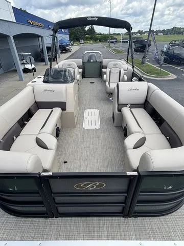 Slide: The Image of Bentley Pontoons 223 Legacy Navigator / Suzuki 150Hp 2026 - 8