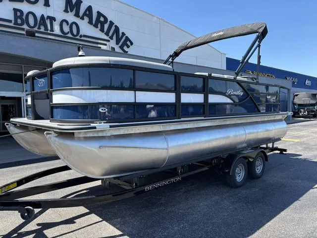 Slide: The Image of Bentley Pontoons Fish 200 Fish-N-Cruise / DF90ATLW5 2026 - 2