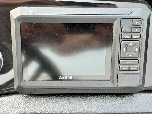 Slide: The Image of Bennington Bennington 22 SSB / Yamaha F 150 XC 2025 - 13