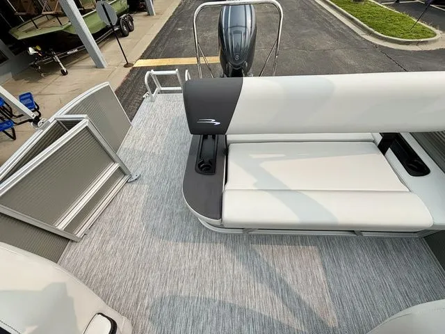 Slide: The Image of Bennington Bennington 22 SSB / Yamaha F 150 XC 2025 - 16