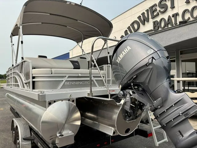 Slide: The Image of Bennington Bennington 22 SSB / Yamaha F 150 XC 2025 - 21