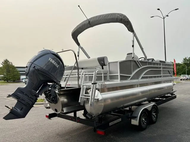 Slide: The Image of Bennington Bennington 22 SSB / Yamaha F 150 XC 2025 - 4