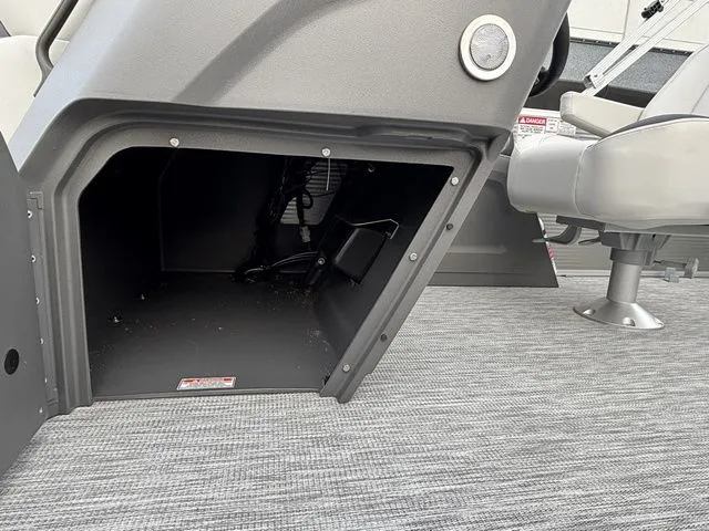 Slide: The Image of Bennington 22 SSB / YAMAHA VF150 2026 - 16