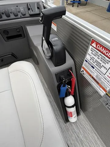 Slide: The Image of Bennington 22 SSB / YAMAHA VF150 2026 - 20