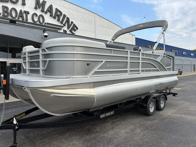 Slide: The Image of Bennington 22 SSB / YAMAHA VF150 2026 - 3