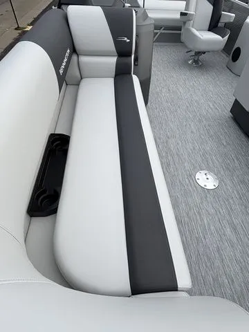 Slide: The Image of Bennington 22 SSB / YAMAHA VF150 2026 - 7