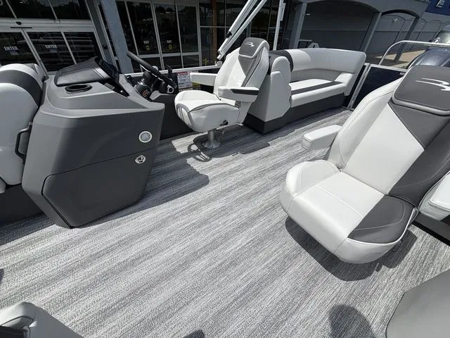 Slide: The Image of Bennington 22 SSR / YAMAHA VF150 2026 - 15