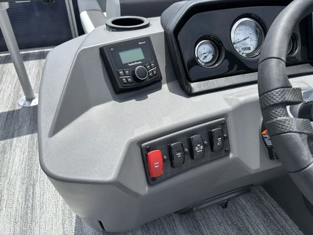 Slide: The Image of Bennington 22 SSR / YAMAHA VF150 2026 - 17