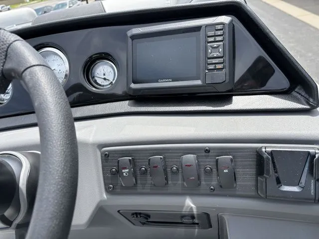 Slide: The Image of Bennington 22 SSR / YAMAHA VF150 2026 - 18