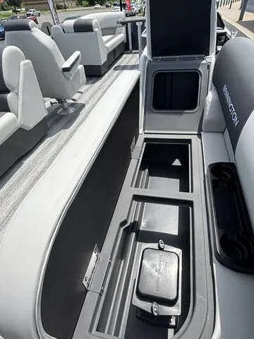 Slide: The Image of Bennington 22 SSR / YAMAHA VF150 2026 - 22