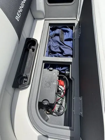 Slide: The Image of Bennington 22 SSR / YAMAHA VF150 2026 - 25