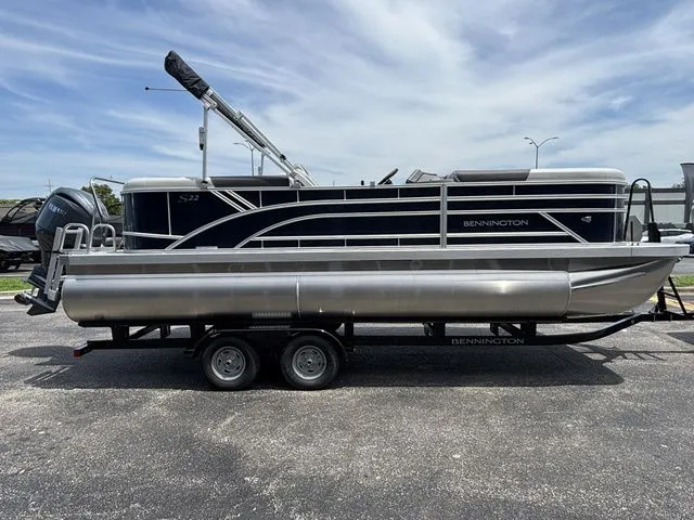 Slide: The Image of Bennington 22 SSR / YAMAHA VF150 2026 - 4
