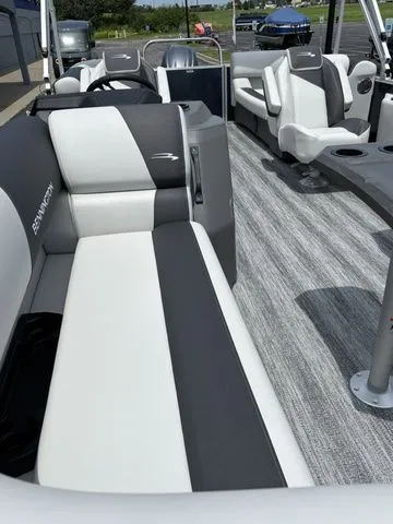 Slide: The Image of Bennington 22 SSR / YAMAHA VF150 2026 - 9