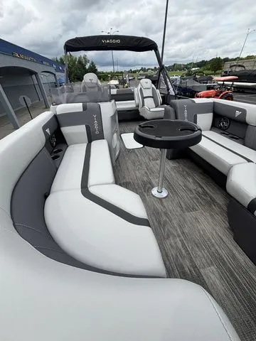 Slide: The Image of Viaggio X22S/ SUZUKI DF200 ATXSS5 2026 - 10