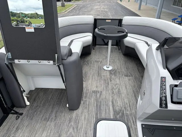 Slide: The Image of Viaggio X22S/ SUZUKI DF200 ATXSS5 2026 - 14