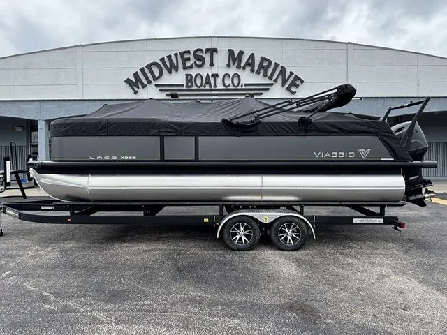 Slide: The Image of Viaggio X22S/ SUZUKI DF200 ATXSS5 2026 - 2