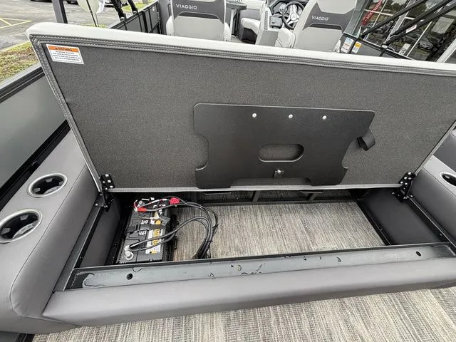 Slide: The Image of Viaggio X22S/ SUZUKI DF200 ATXSS5 2026 - 29