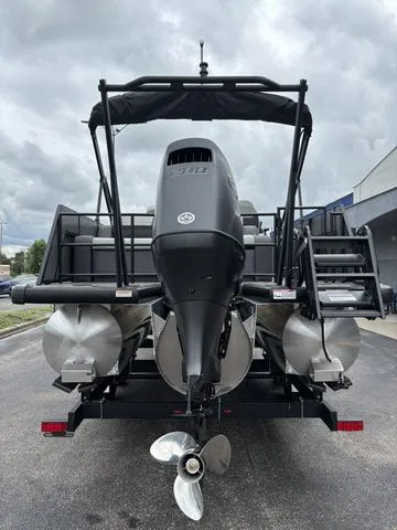 Slide: The Image of Viaggio X22S/ SUZUKI DF200 ATXSS5 2026 - 7