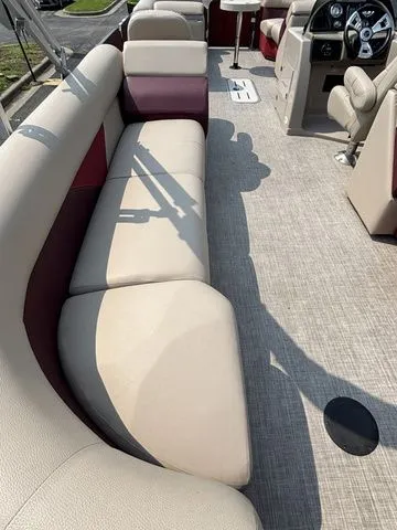 Slide: The Image of Palm Beach 240 / Mercury 150 2017 - 22