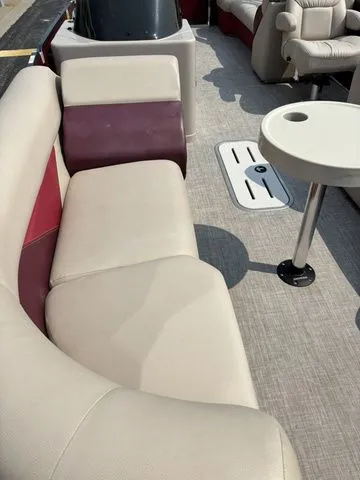 Slide: The Image of Palm Beach 240 / Mercury 150 2017 - 9