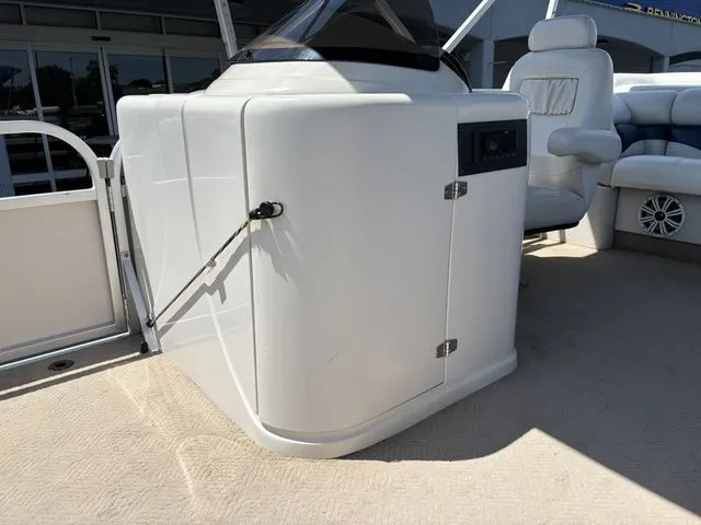 Slide: The Image of Starcraft Orion 240SC / Merc 115hp 2003 - 16