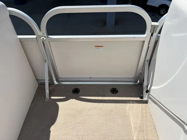 Slide: The Image of Starcraft Orion 240SC / Merc 115hp 2003 - 38