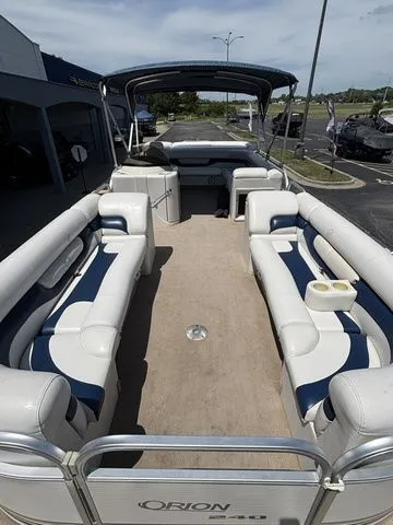 Slide: The Image of Starcraft Orion 240SC / Merc 115hp 2003 - 7