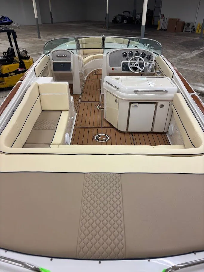 Slide: The Image of 2003 Chris-Craft Launch 28 8 - 8