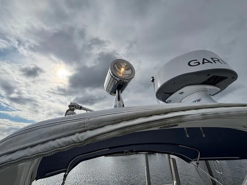 Slide: The Image of 2006 Formula 330 Sun Sport 33 - 33