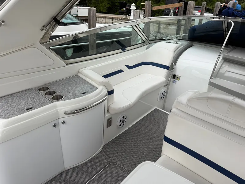 Slide: The Image of 2006 Formula 330 Sun Sport 9 - 9