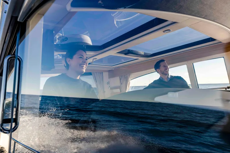 Slide: The Image of Nimbus 365 Coupe - 10