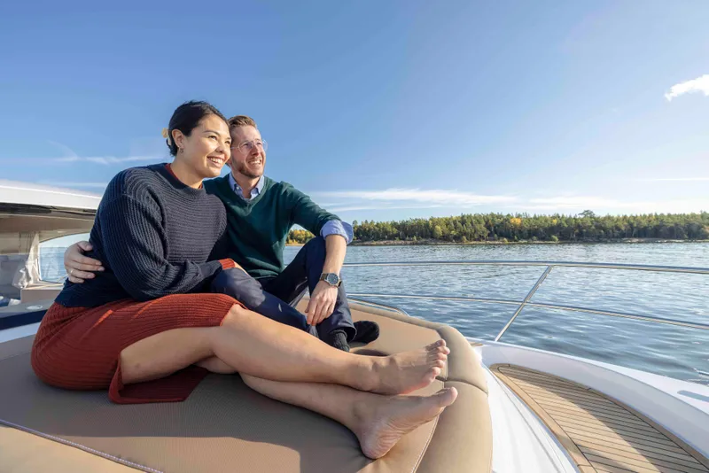 Slide: The Image of Nimbus 365 Coupe - 12