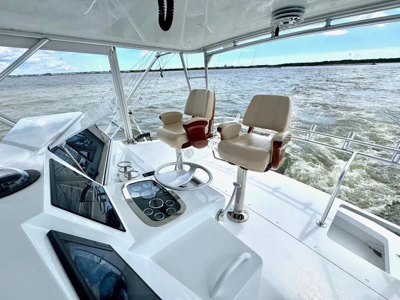 Slide: The Image of Viking 50 Convertible 2000 - 13