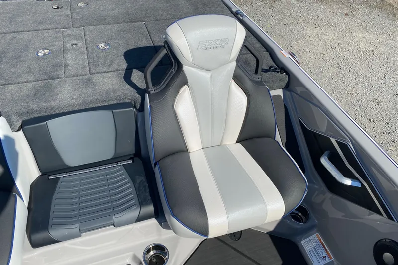 Slide: The Image of 2026 Skeeter FXR21 FLEX boat seat with sleek design and comfortable padding. - 22