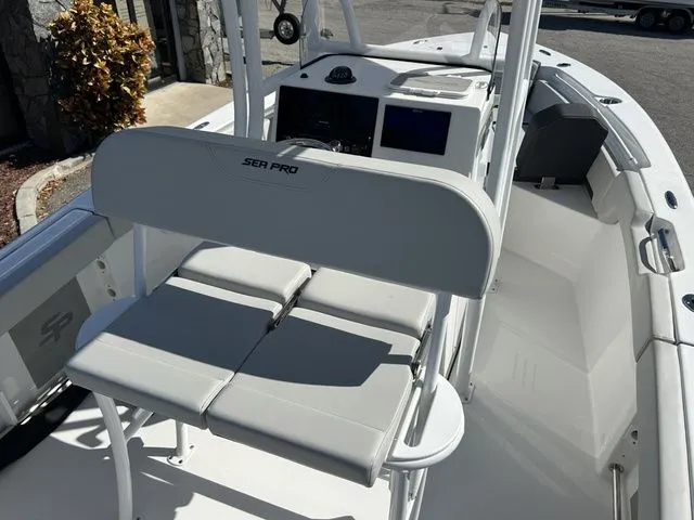 Slide: The Image of Sea Pro 225 FLXR Sandbar 2026 - 12