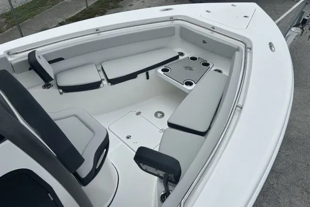 Slide: The Image of Sea Pro 262 Sport 2026 - 8