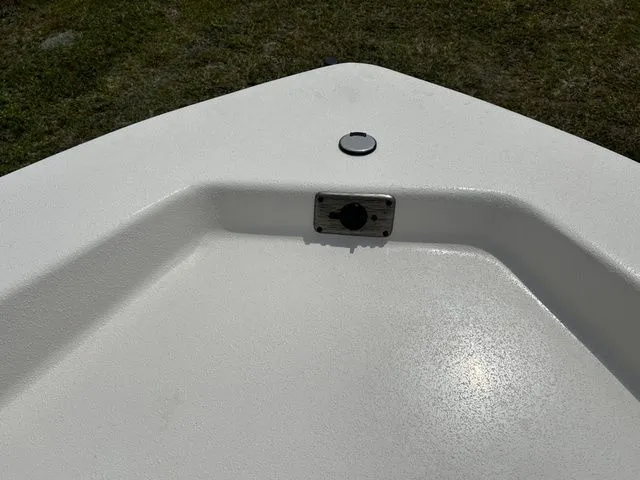 Slide: The Image of Carolina EV180 Sea Skiff 2024 - 11