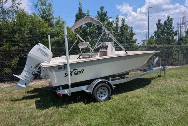 Slide: The Image of Carolina EV180 Sea Skiff 2024 - 3