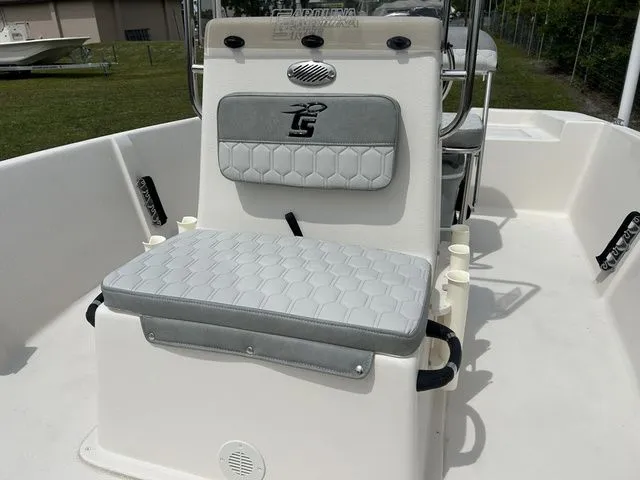 Slide: The Image of Carolina EV180 Sea Skiff 2024 - 8