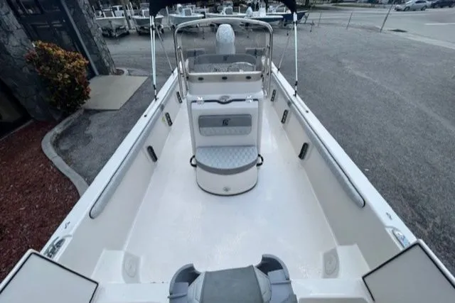 Slide: The Image of Carolina 23 LS 2025 - 10