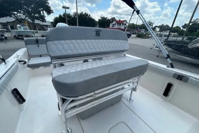 Slide: The Image of Carolina 23 LS 2025 - 12