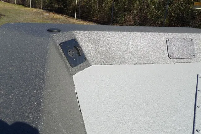 Slide: The Image of SeaArk SHADOW 20T ELITE CC 2024 - 12