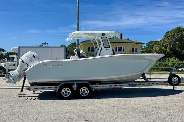 Slide: The Image of Sea Pro 262 DLX OFFSHORE 2025 - 1