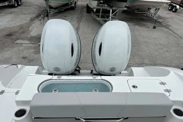 Slide: The Image of Sea Pro 262 DLX OFFSHORE 2025 - 14