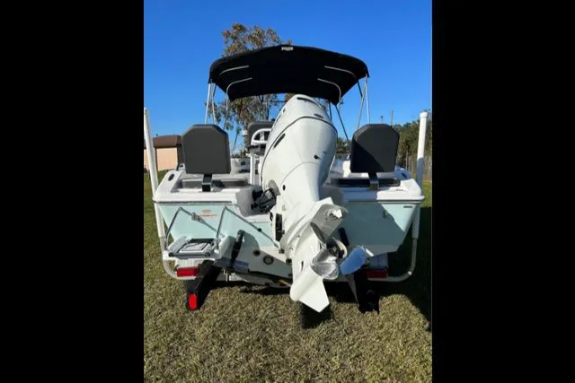 Slide: The Image of Sea Pro 202 CC 2025 - 3