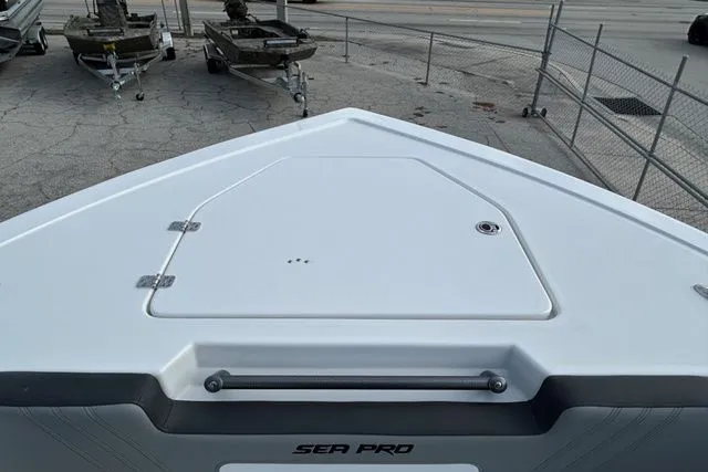 Slide: The Image of Sea Pro 292 Offshore 2025 - 14